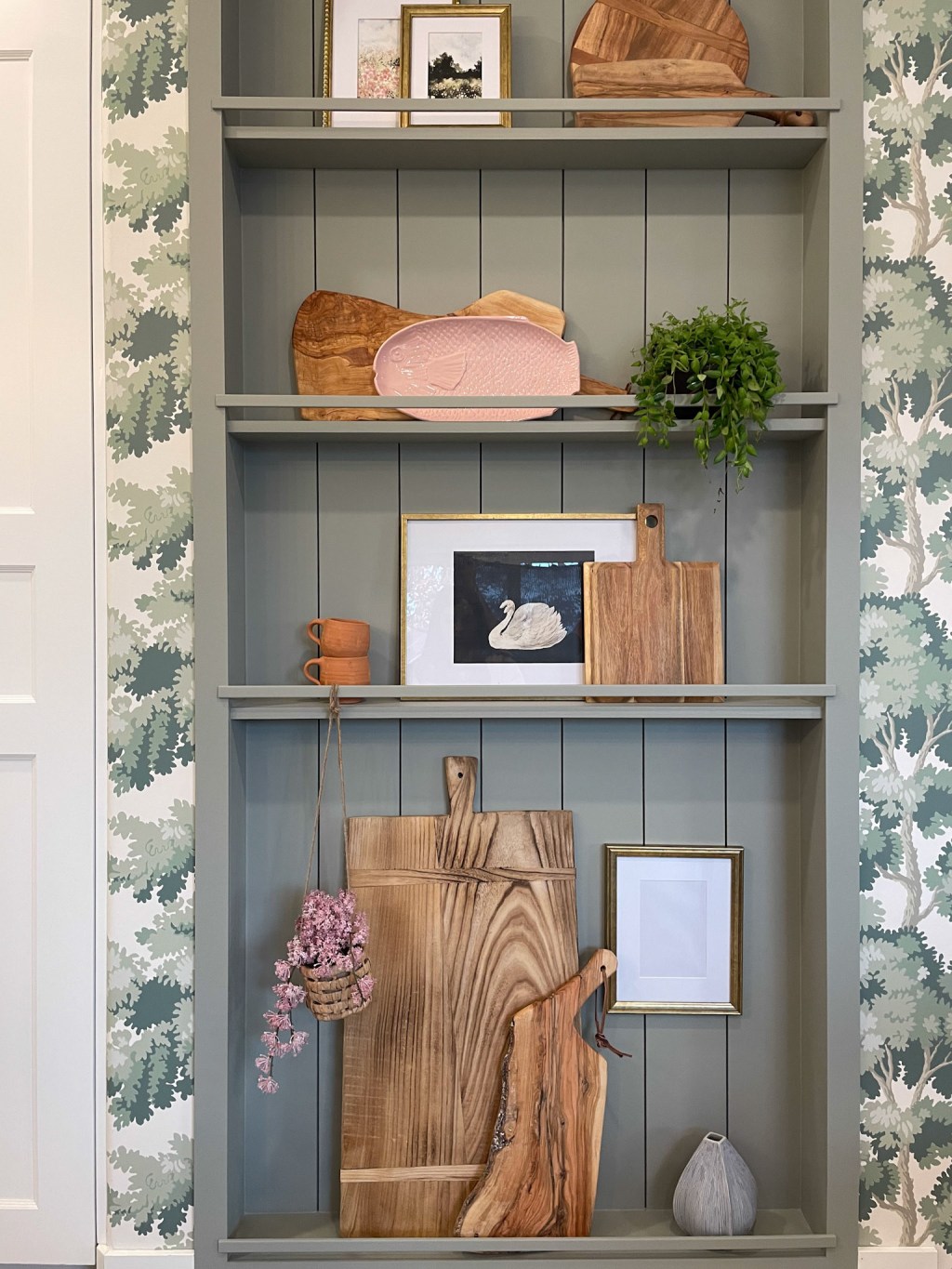 DIY Recessed Plate&nbsp;Shelf