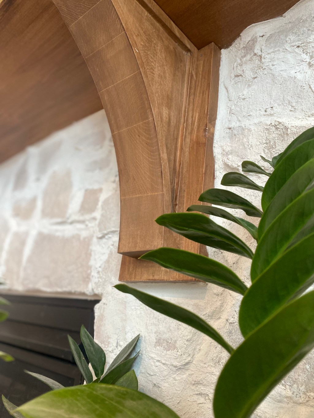 Elevating Elegance: A Step-by-Step Guide to Installing Natural White Stone and German Smear Around Your Fireplace&nbsp;Mantel