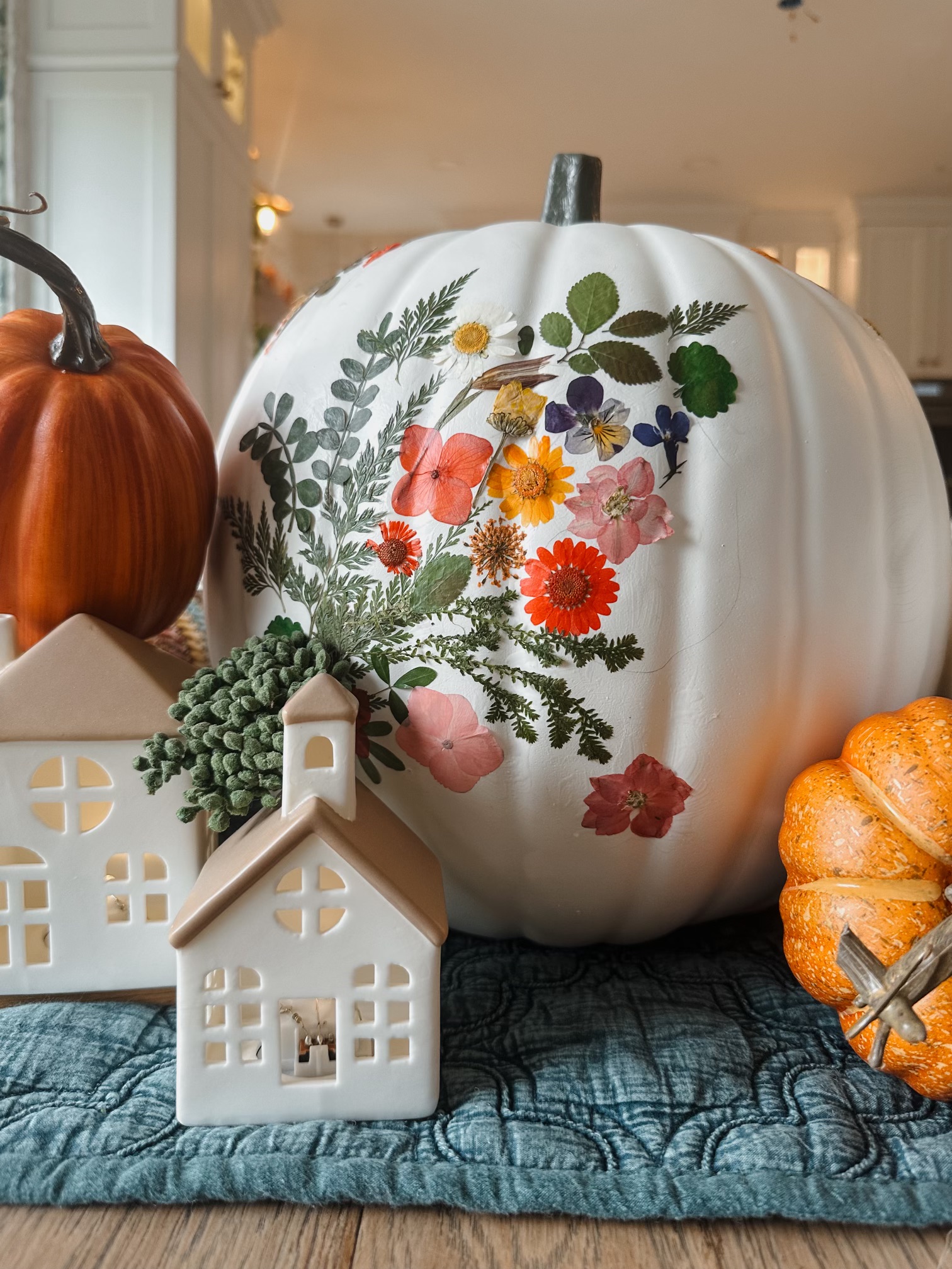 DIY Dried Flower Pumpkin Decor