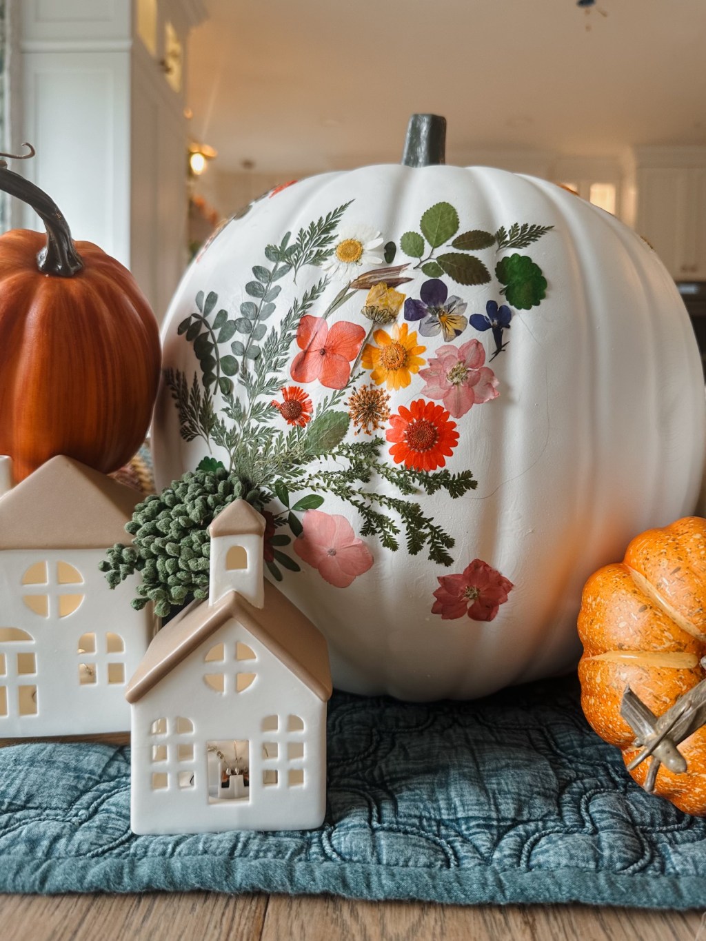 DIY Dried Flower Pumpkin&nbsp;Decor