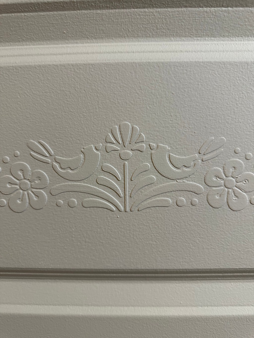 How to Give Your Boring Builder-Grade Door a Makeover with Stencils and&nbsp;Plaster